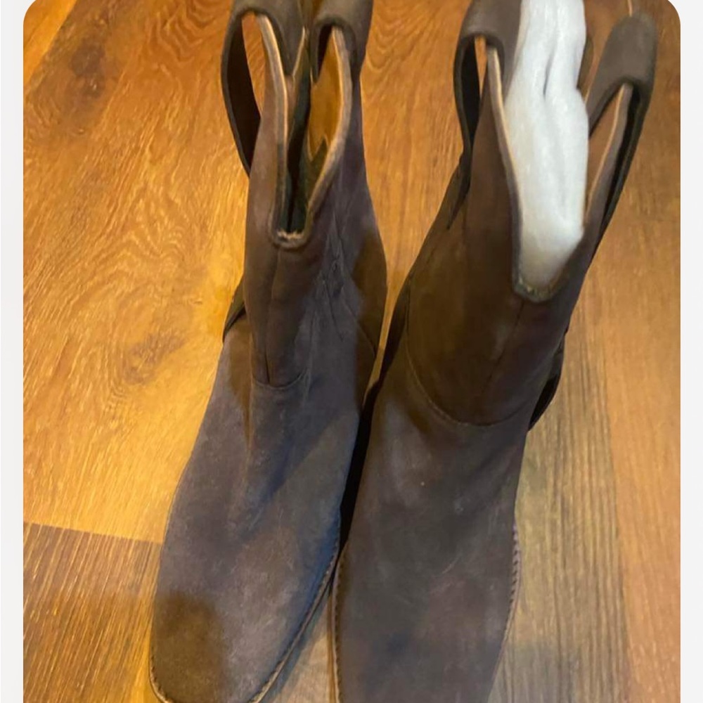 NWOT Lucky Brand Suede Slip-On Side Buckle Boots Size 6